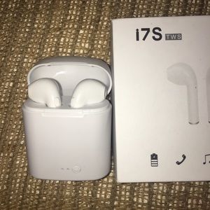 AIR PODS